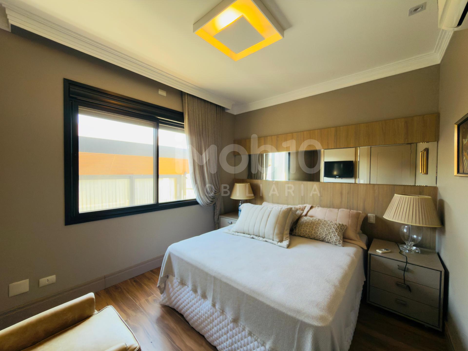 SOBRADO À VENDA DE ALTISSIMO PADRÃO COM 2 SUÍTES + 2 QUARTOS, NO TERRAS ALPHA 2