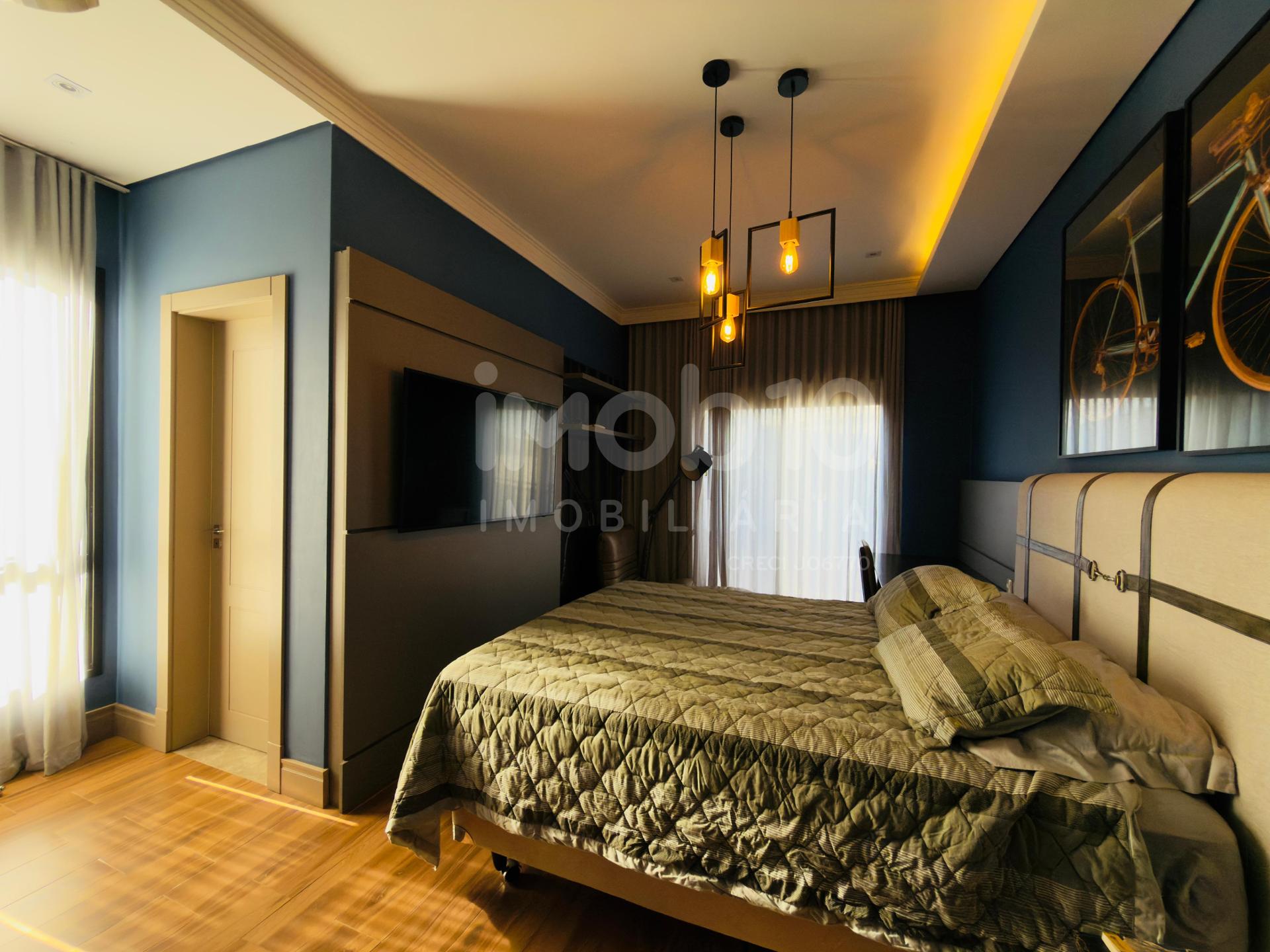 SOBRADO À VENDA DE ALTISSIMO PADRÃO COM 2 SUÍTES + 2 QUARTOS, NO TERRAS ALPHA 2