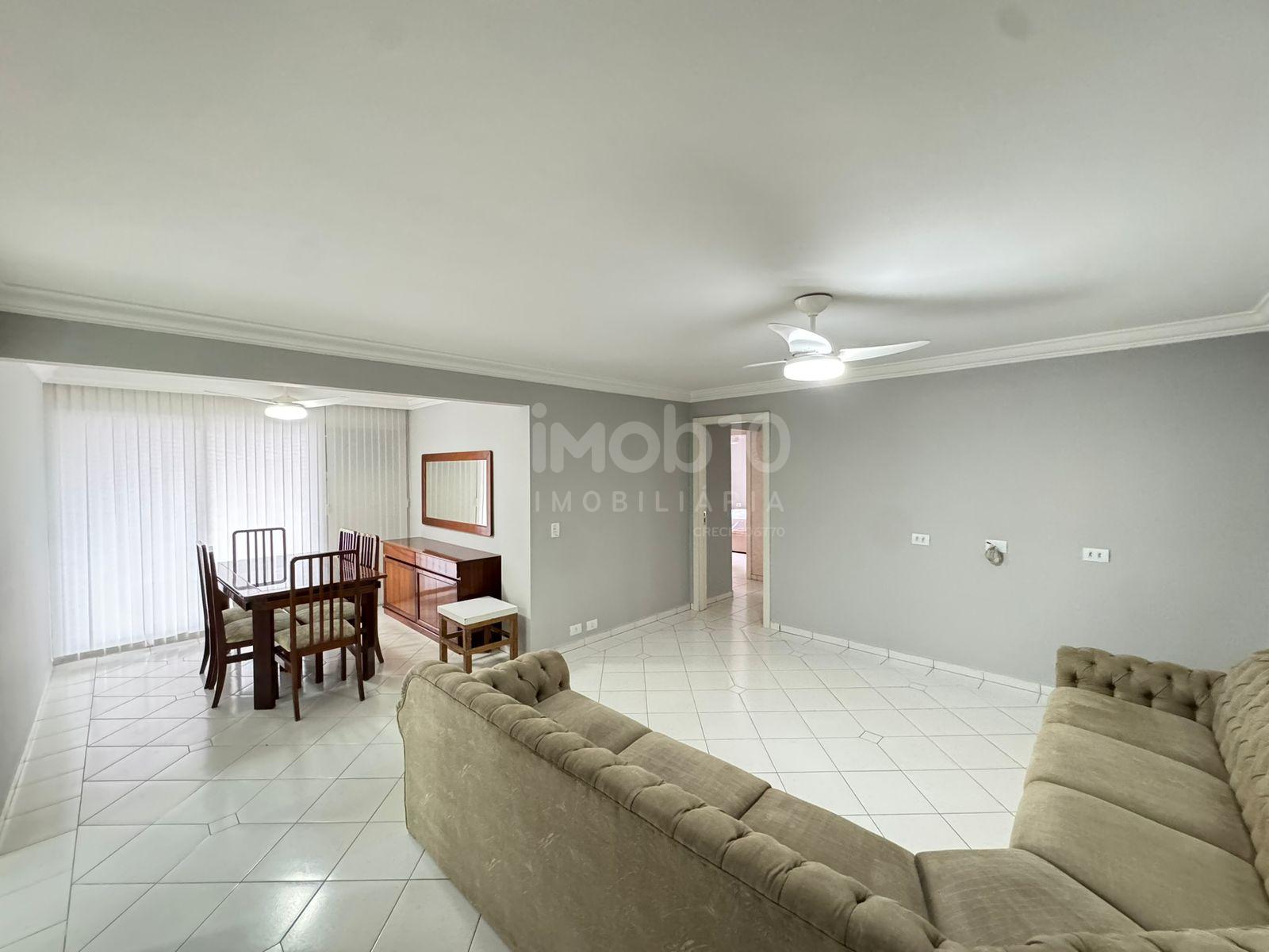 APARTAMENTO COM 3 QUARTOS NO CENTRO DE FOZ A VENDA NO EDIFICIO VIVALDI