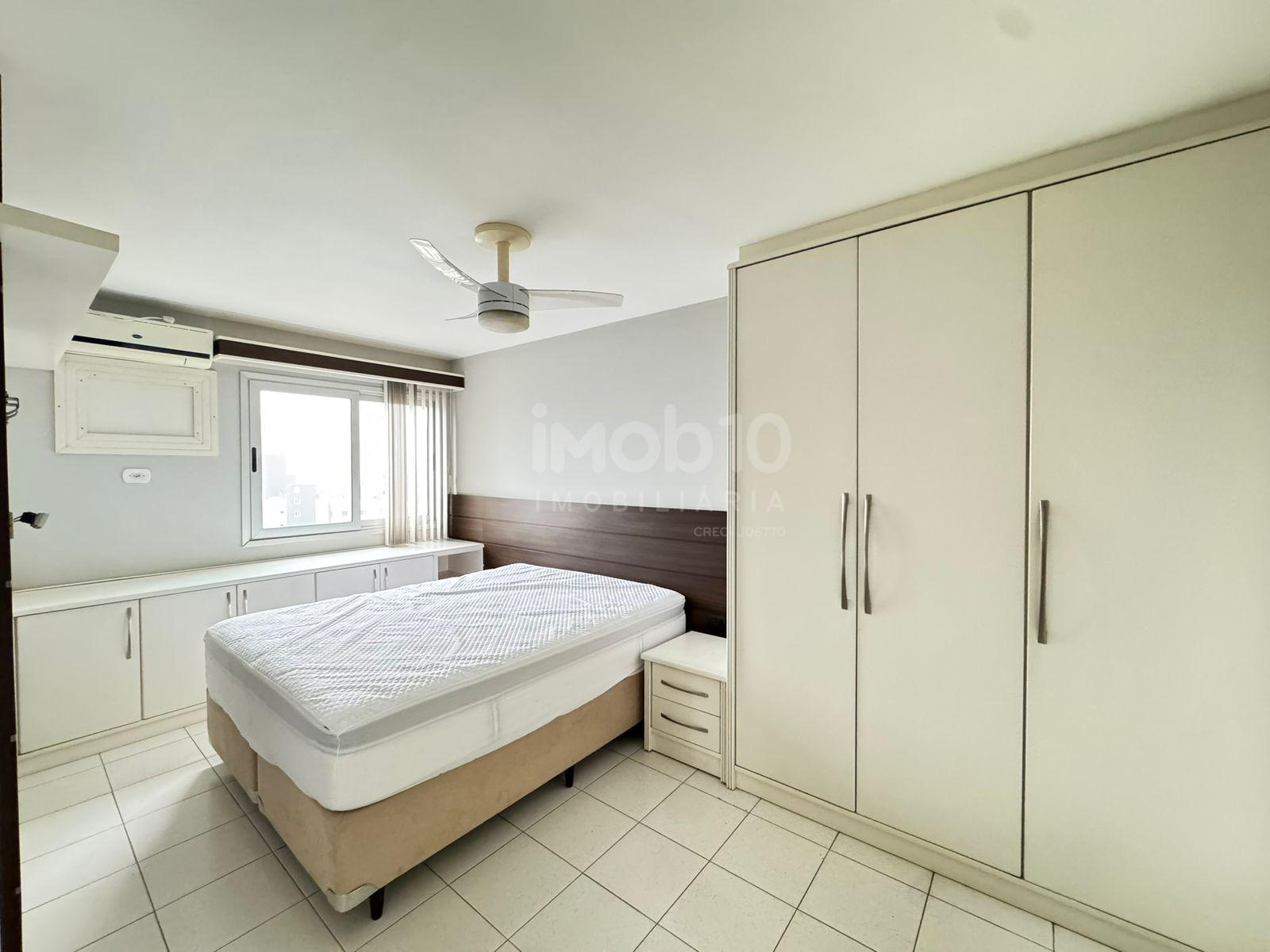 APARTAMENTO COM 3 QUARTOS NO CENTRO DE FOZ A VENDA NO EDIFICIO VIVALDI