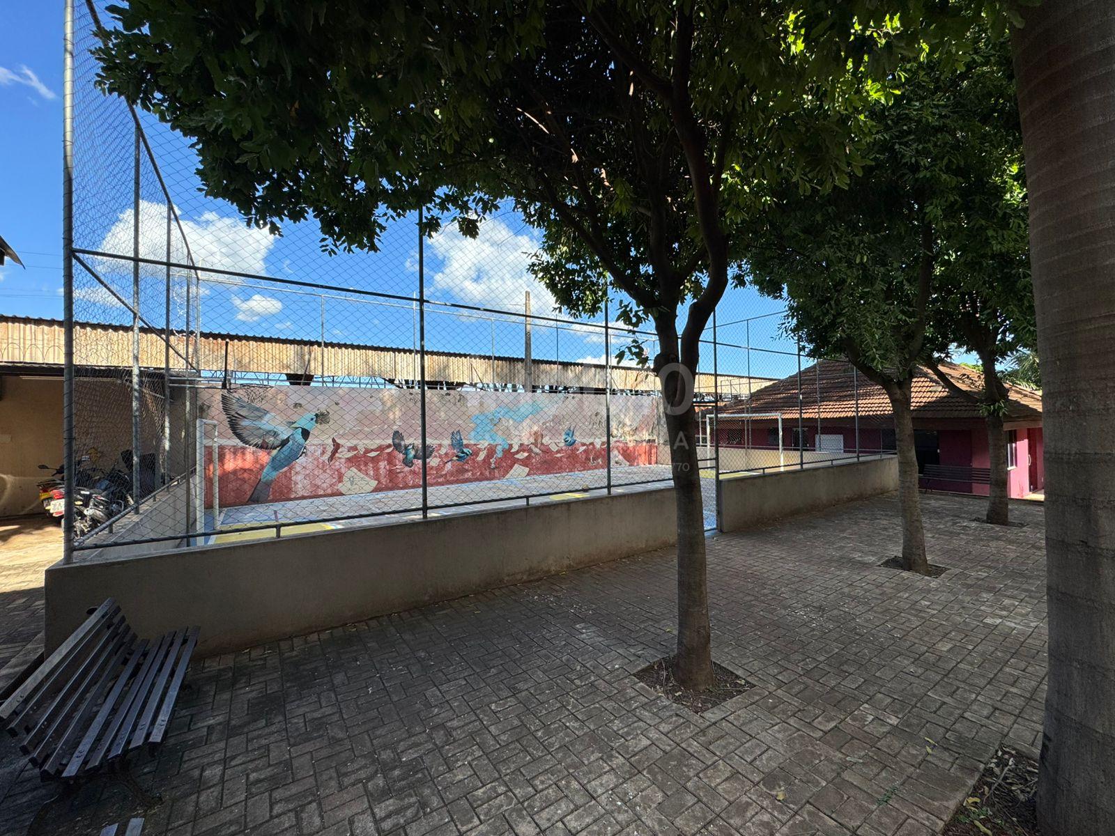 APARTAMENTO 2 QUARTOS A VENDA NO EDIFÍCIO ABAETÉ EM FOZ DO IGUAÇU - PR