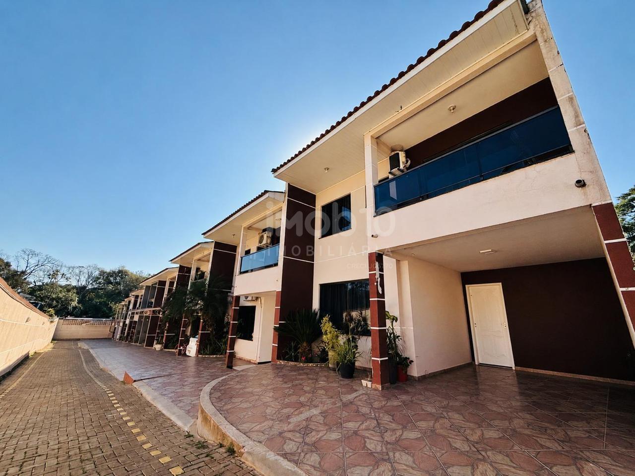 SOBRADO COM 1 SUITE E 2 QUARTOS PARA LOCAÇÃO OU VENDA NA VILA ADRIANA .