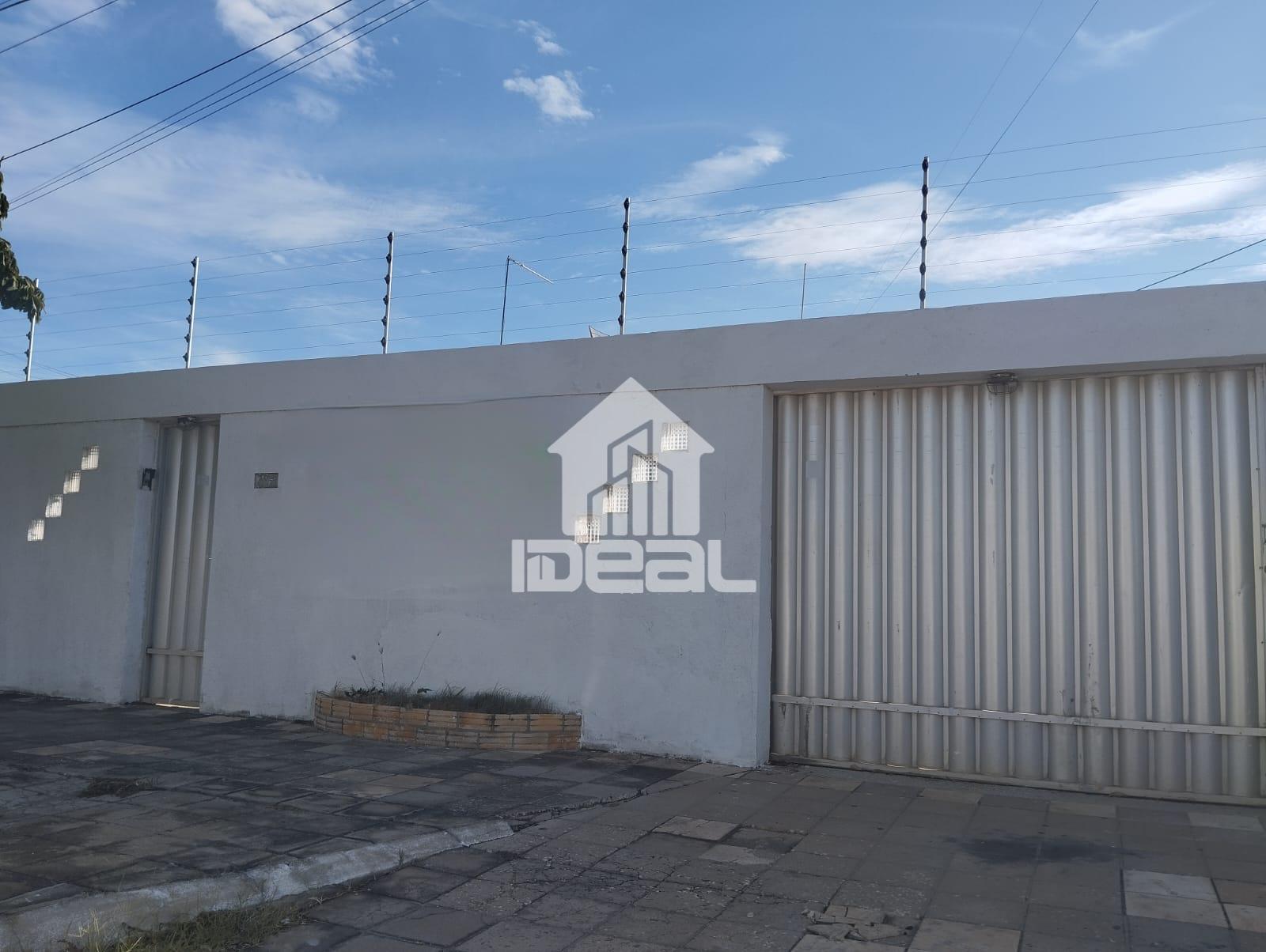 Vendo casa em otima localização na AMARO DUARTE -BAIRRO NOVA BETANIA