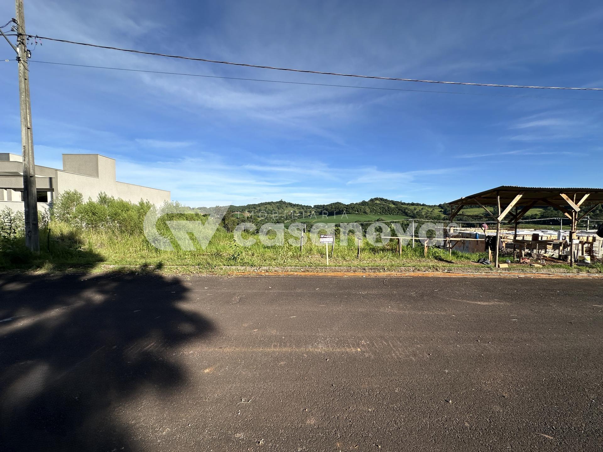 Ótima opção para quem busca um terreno bem localizado no Bairr...