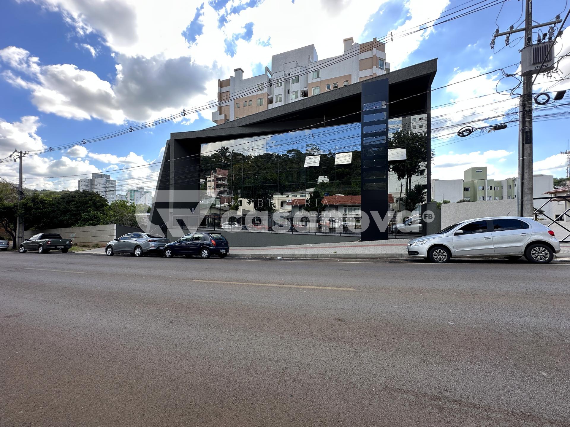 Sala comercial para locação no centro de Francisco Beltrão