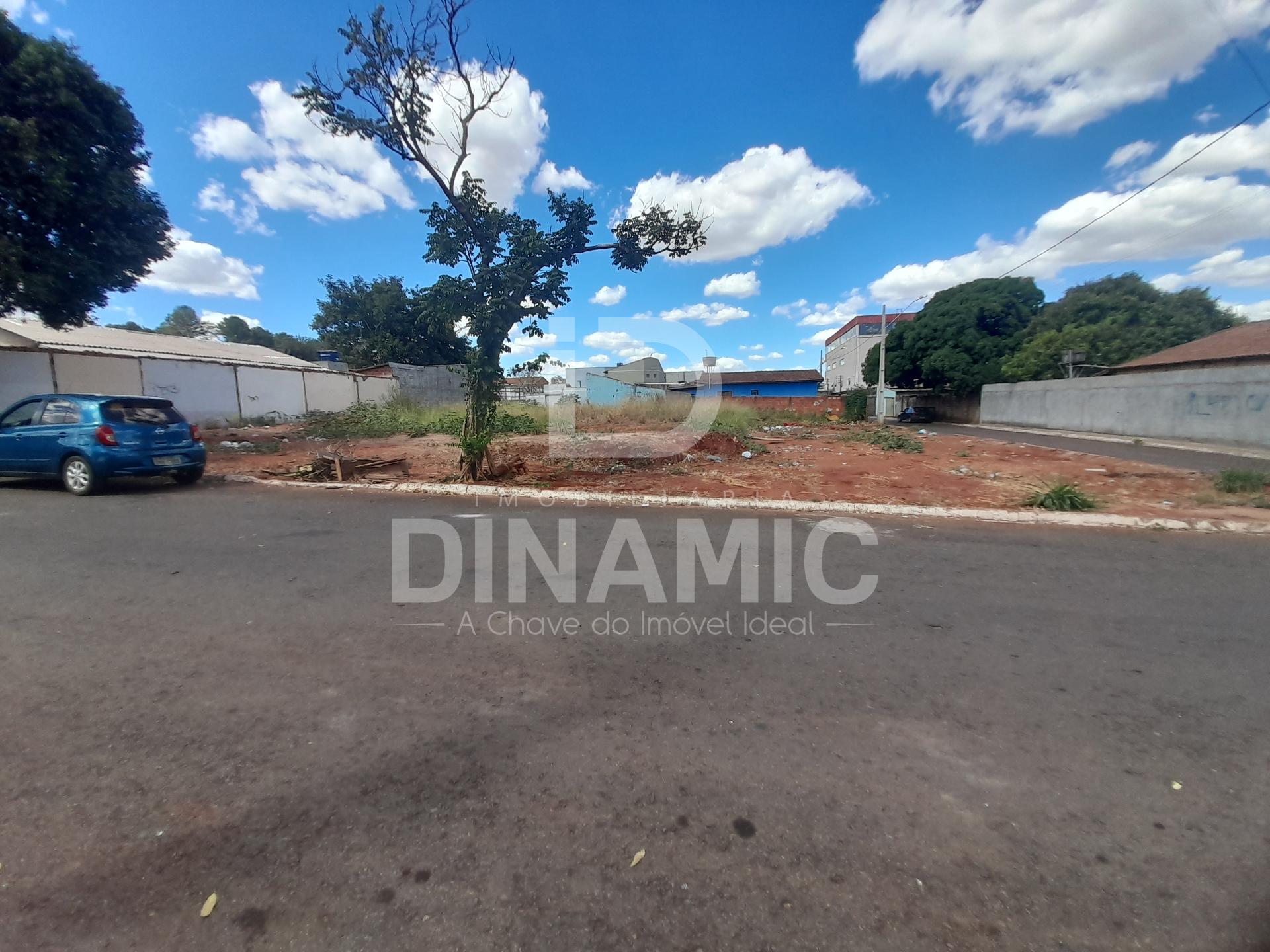 Lote ? Venda de  895,96m , no Morada do Sol Regi?o Noroeste Go...