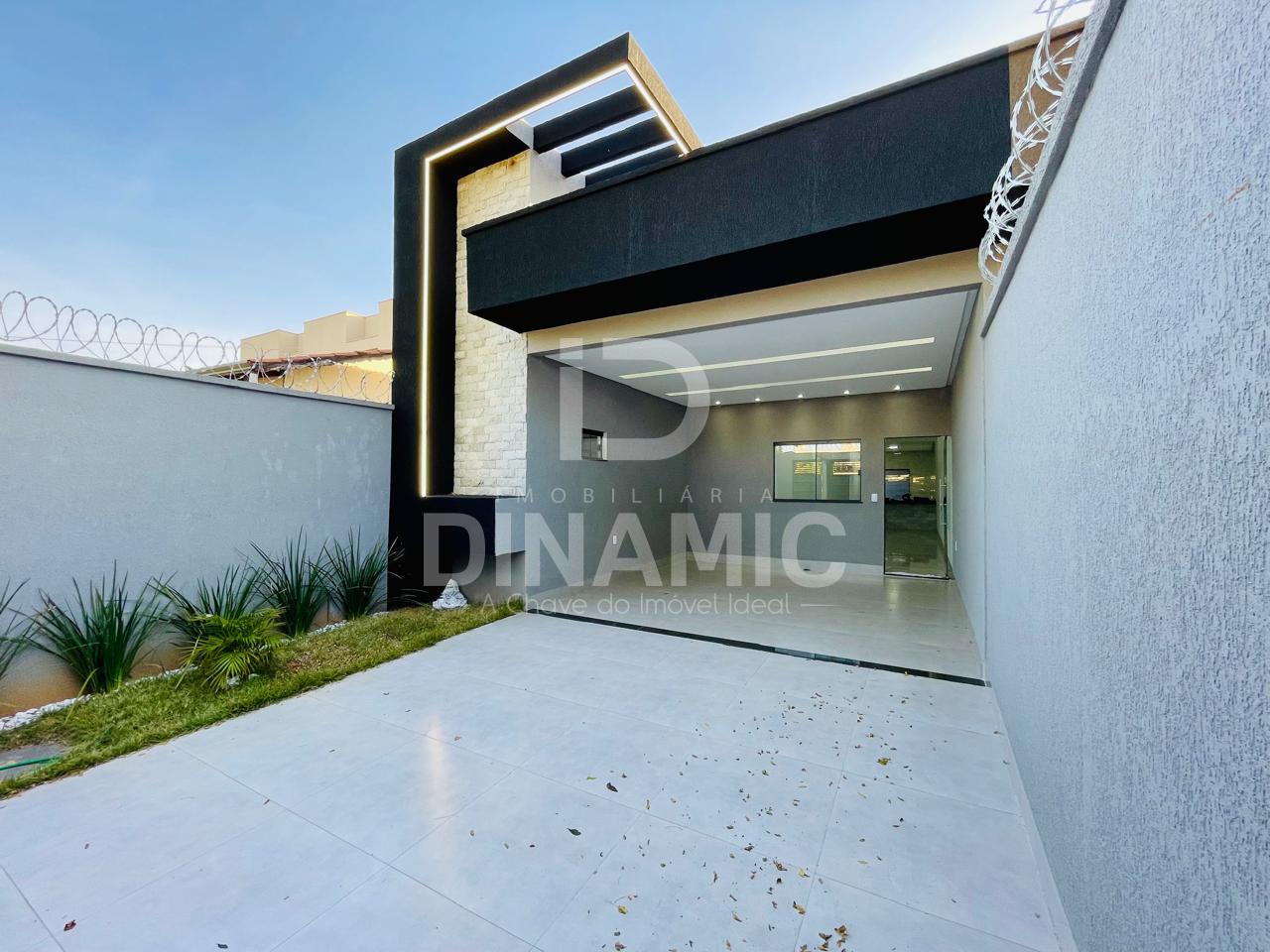 Casa no Jardim Europa  3 Quartos, Área Gourmet, Sala Ampla e 2...