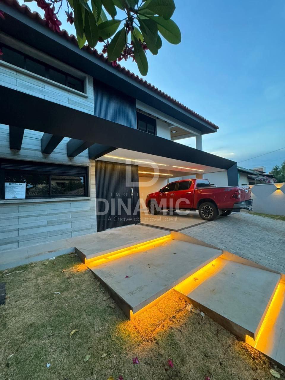 Sobrado com 4 Su?tes Plenas em Condom?nio Fechado no Jardim At...