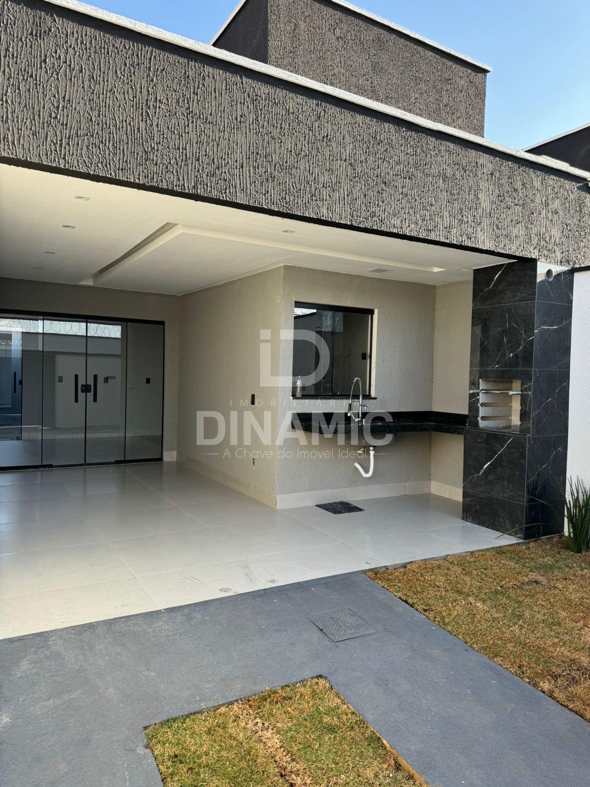 Casa com 3 Quartos Recém-Construída no Setor Parque dos Buritis