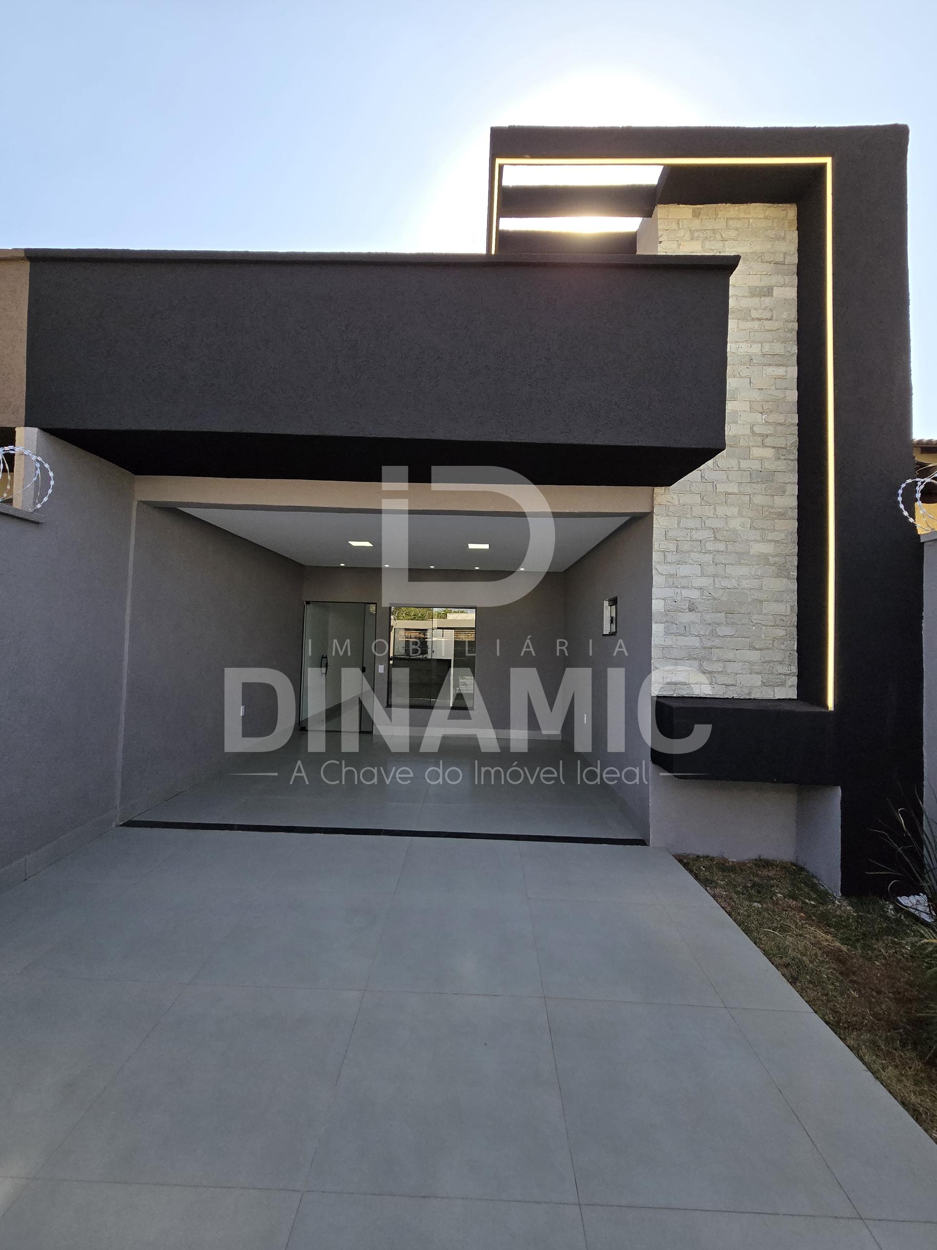 Casa à Venda no Jardim Presidente  3 Quartos, Suíte e Garagem...