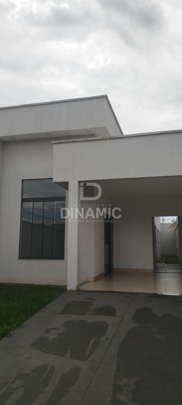 Casa no Parque Hayala - 3 Quartos, Suíte, Amplo Quintal e Gara...