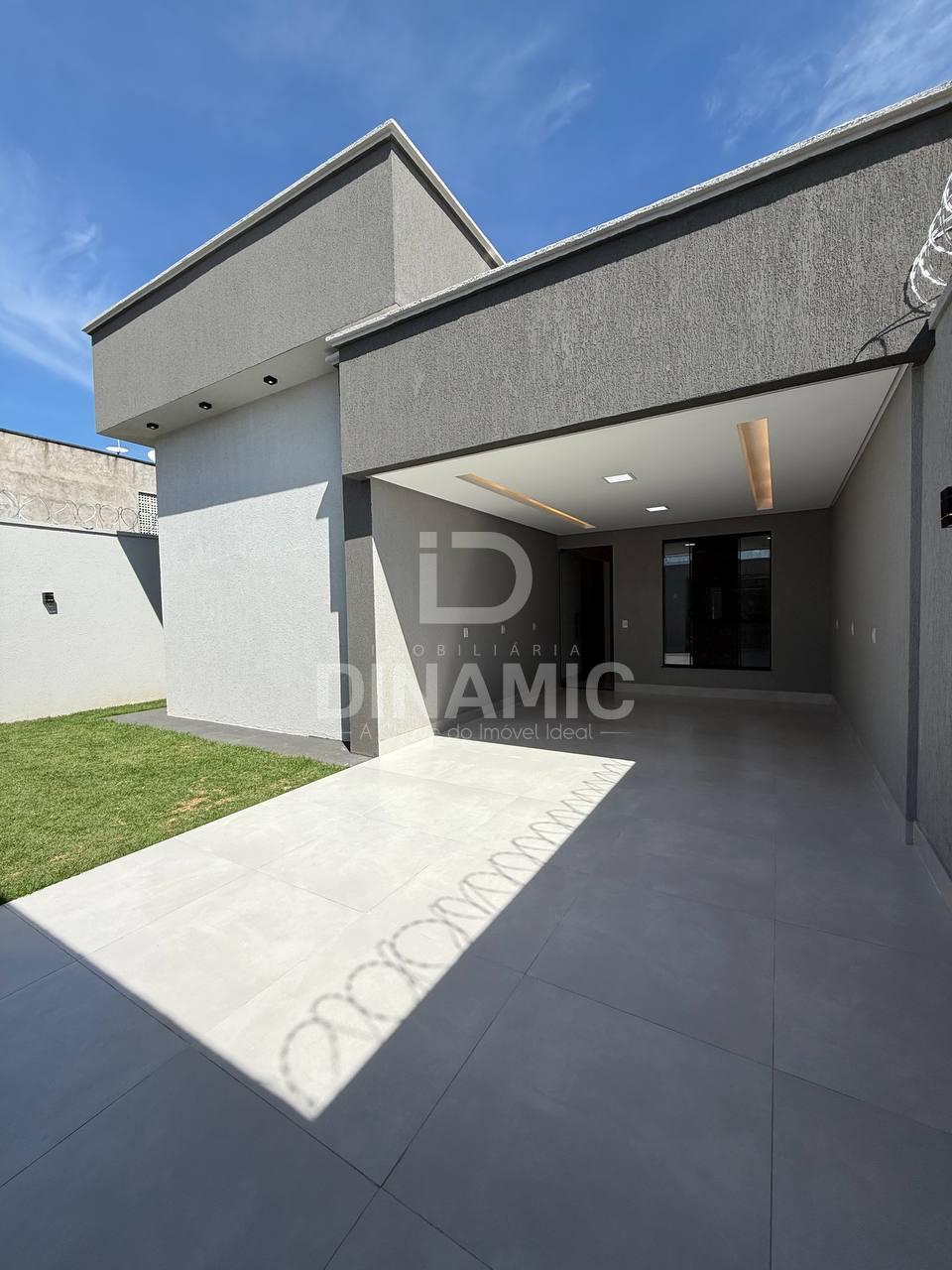 Casa com 4 dormitórios à venda, St. Recanto das Emas, GOIANIA ...