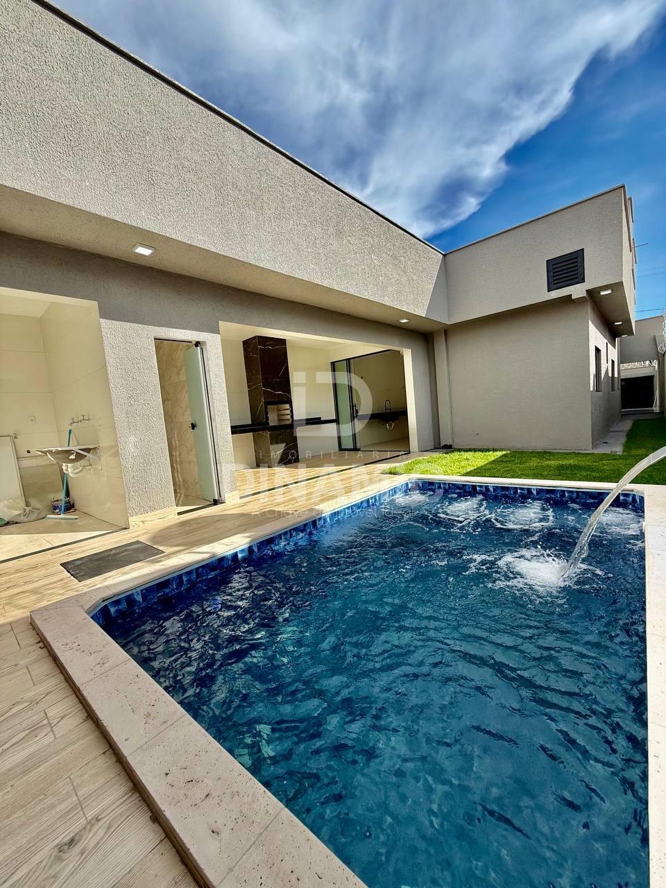 Casa 3 Quartos com Suíte, Piscina Aquecida e Área Gourmet no S...