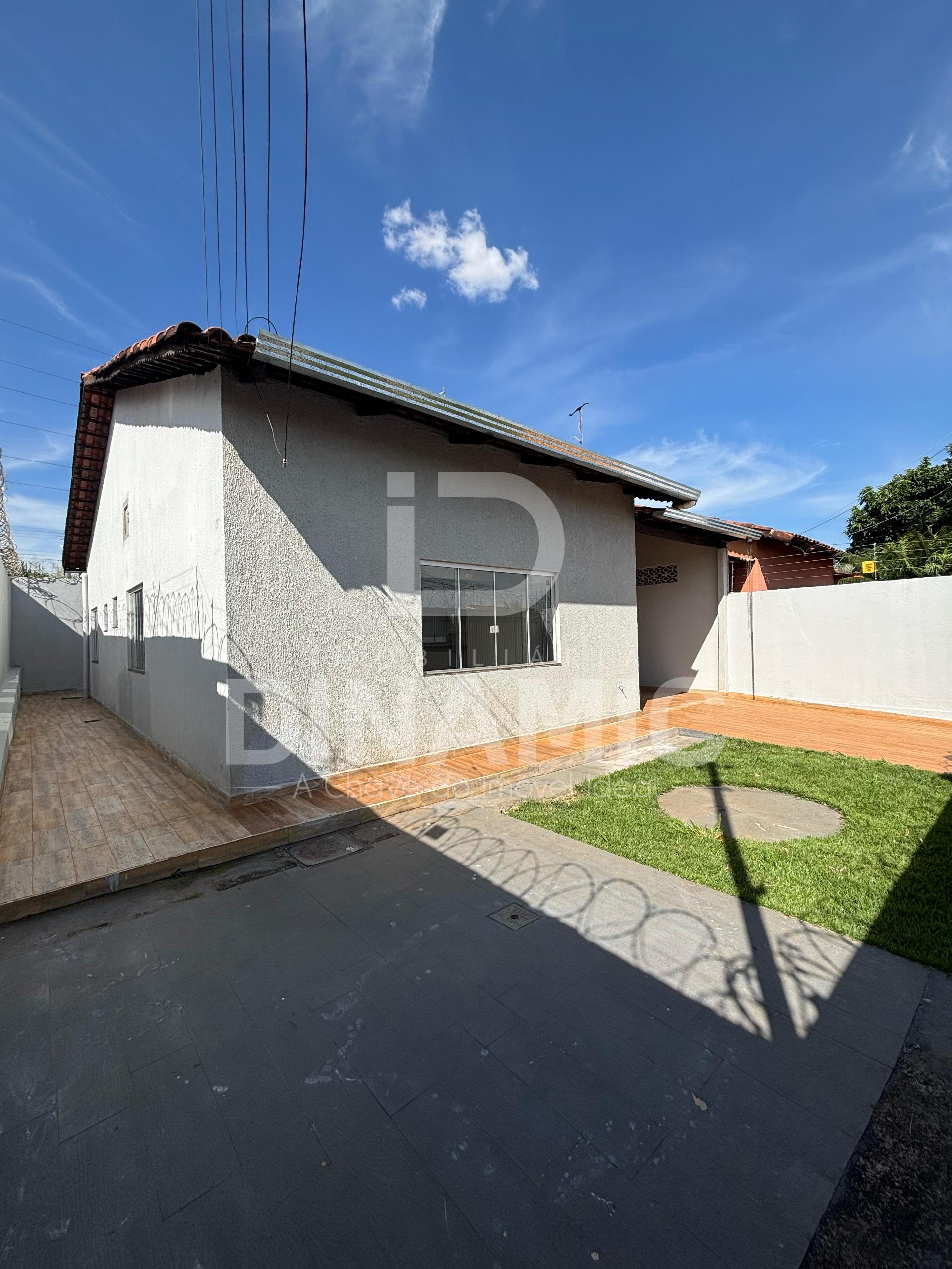 Casa no Jardim Buriti Sereno com 3 quartos e suíte  Excelente...