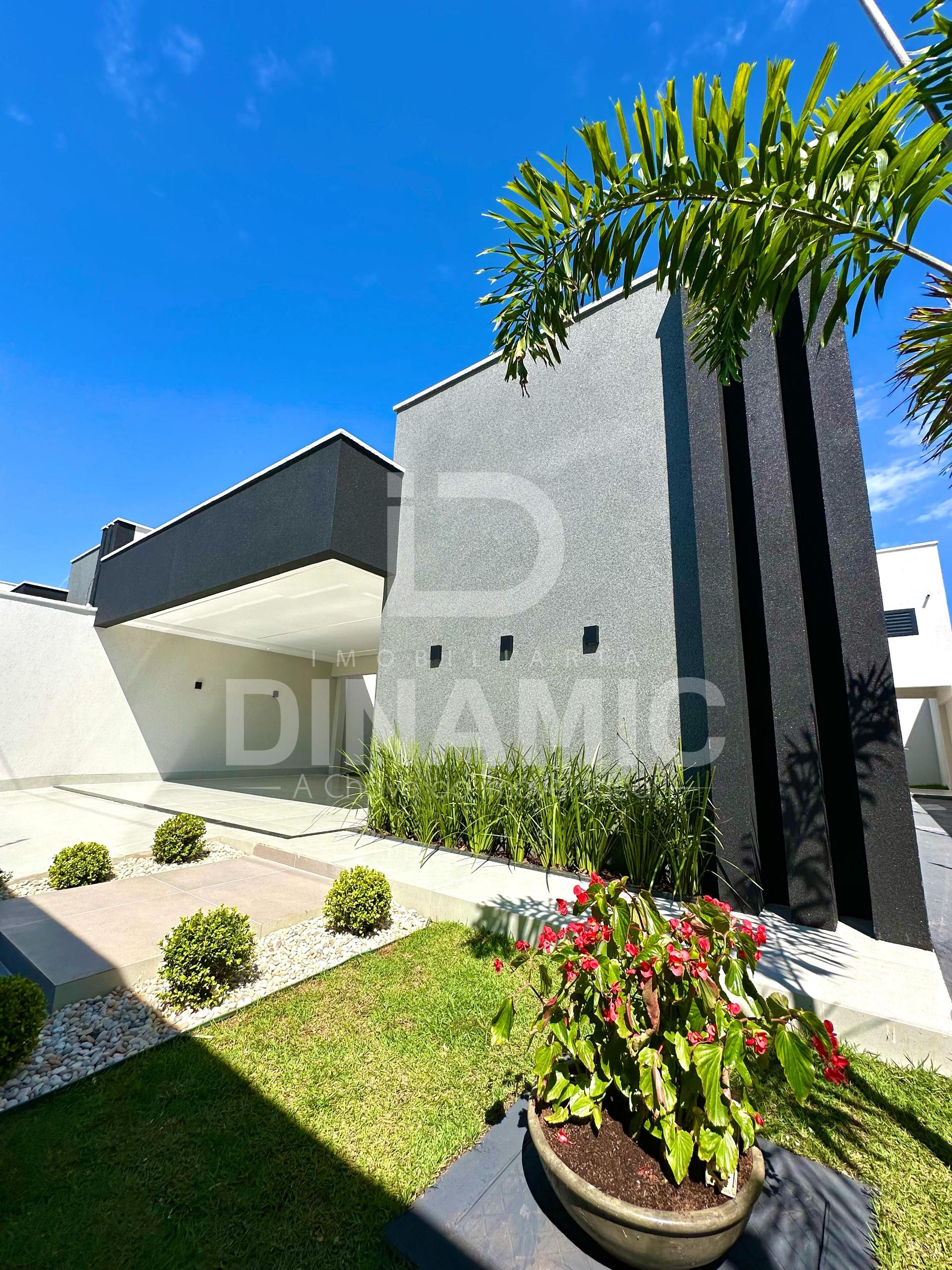 Casa Térrea Moderna com 3 Quartos no Residencial Monte Cristo ...