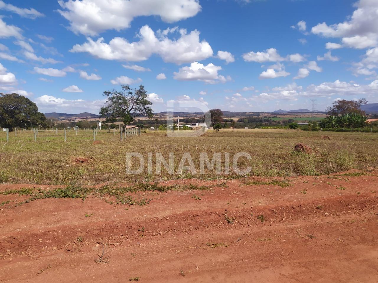 Terreno a venda no Condom?nio Terra Santa - Cidade do Lazer