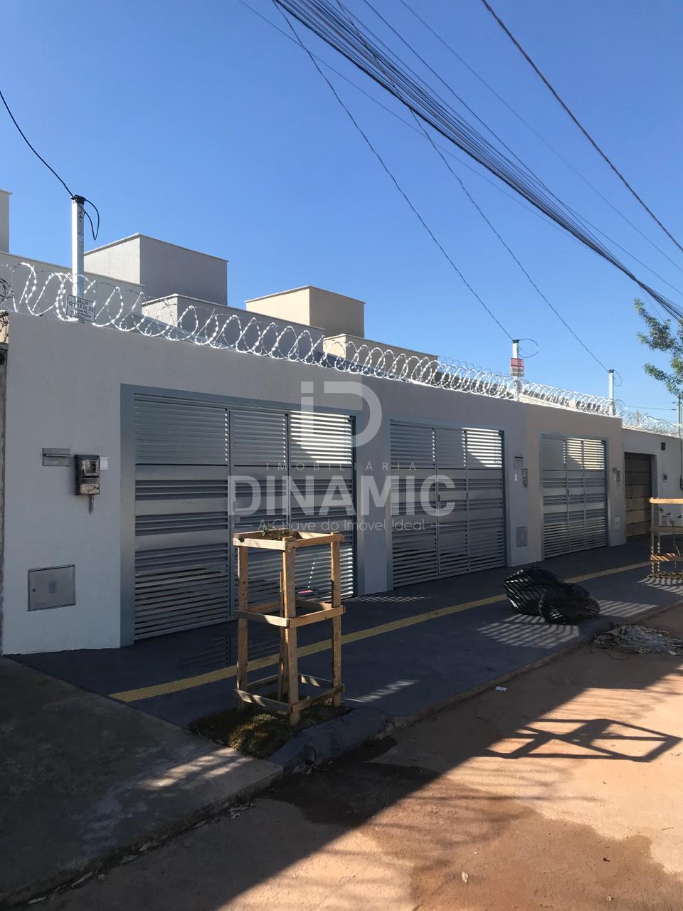 Casa à venda no Jardim Ipanema, Goiânia  2 quartos  1 suíte ,...