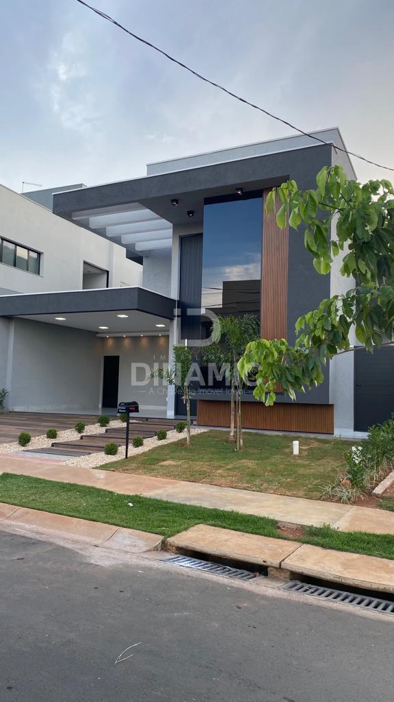 casa para alugar com 3 su?tes no Condom?nio Parqville Jacarand?