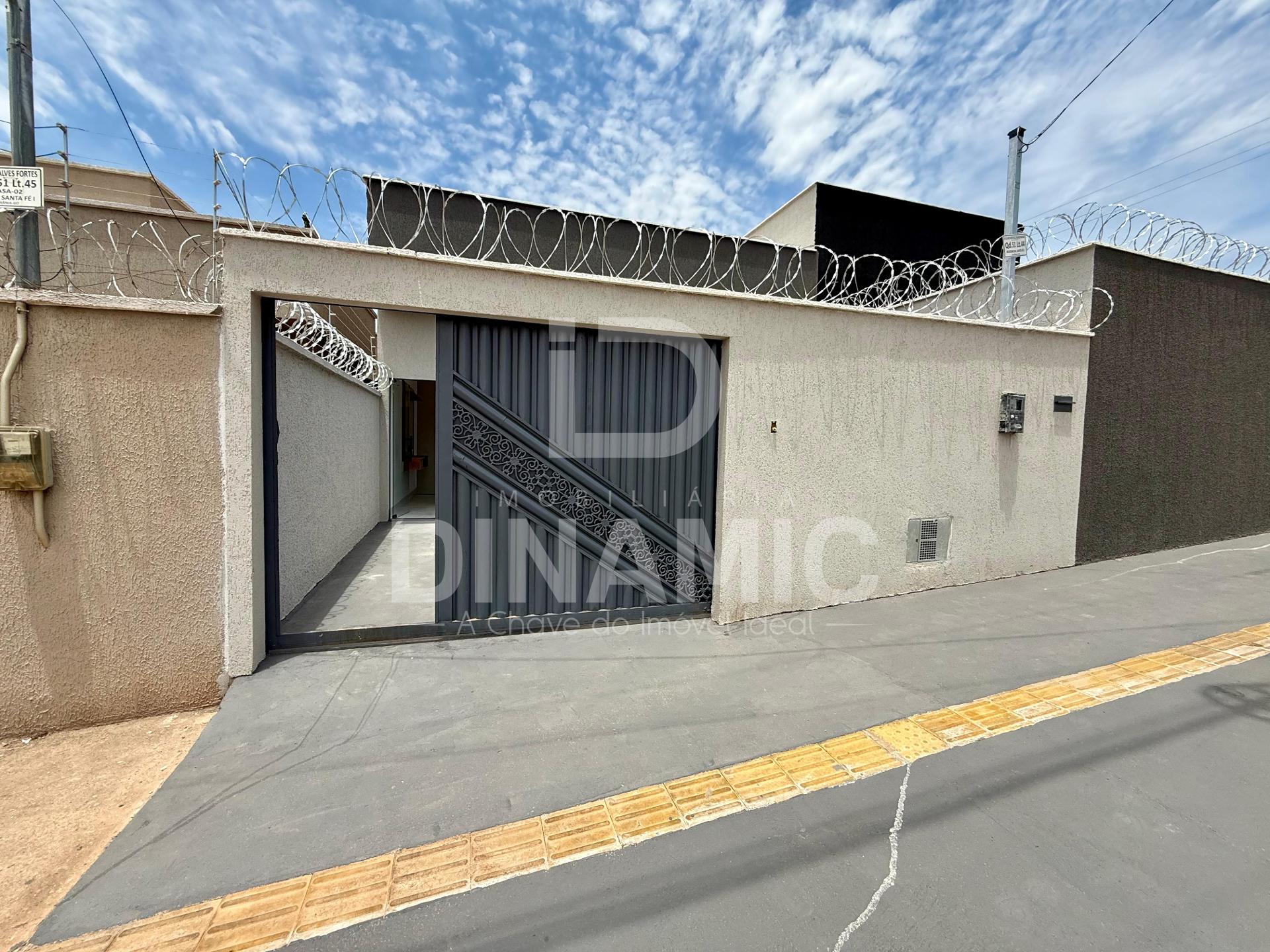 Casa Pronta para Morar  80m  no Residencial Santa Fé 1  Apar...