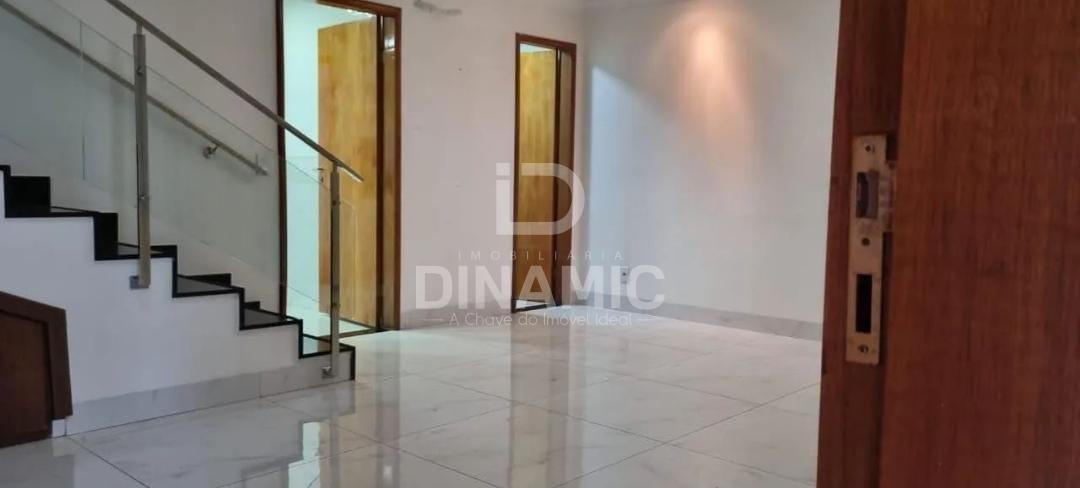 Sobrado à Venda no Condomínio Villas do Atlântico - Jardim Pla...