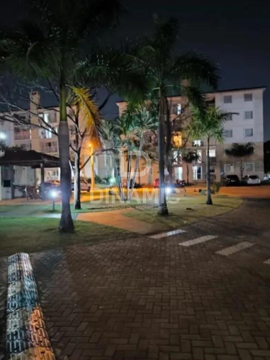 Apartamento à venda no Recanto das Praças 1 em Goiânia com 2 q...