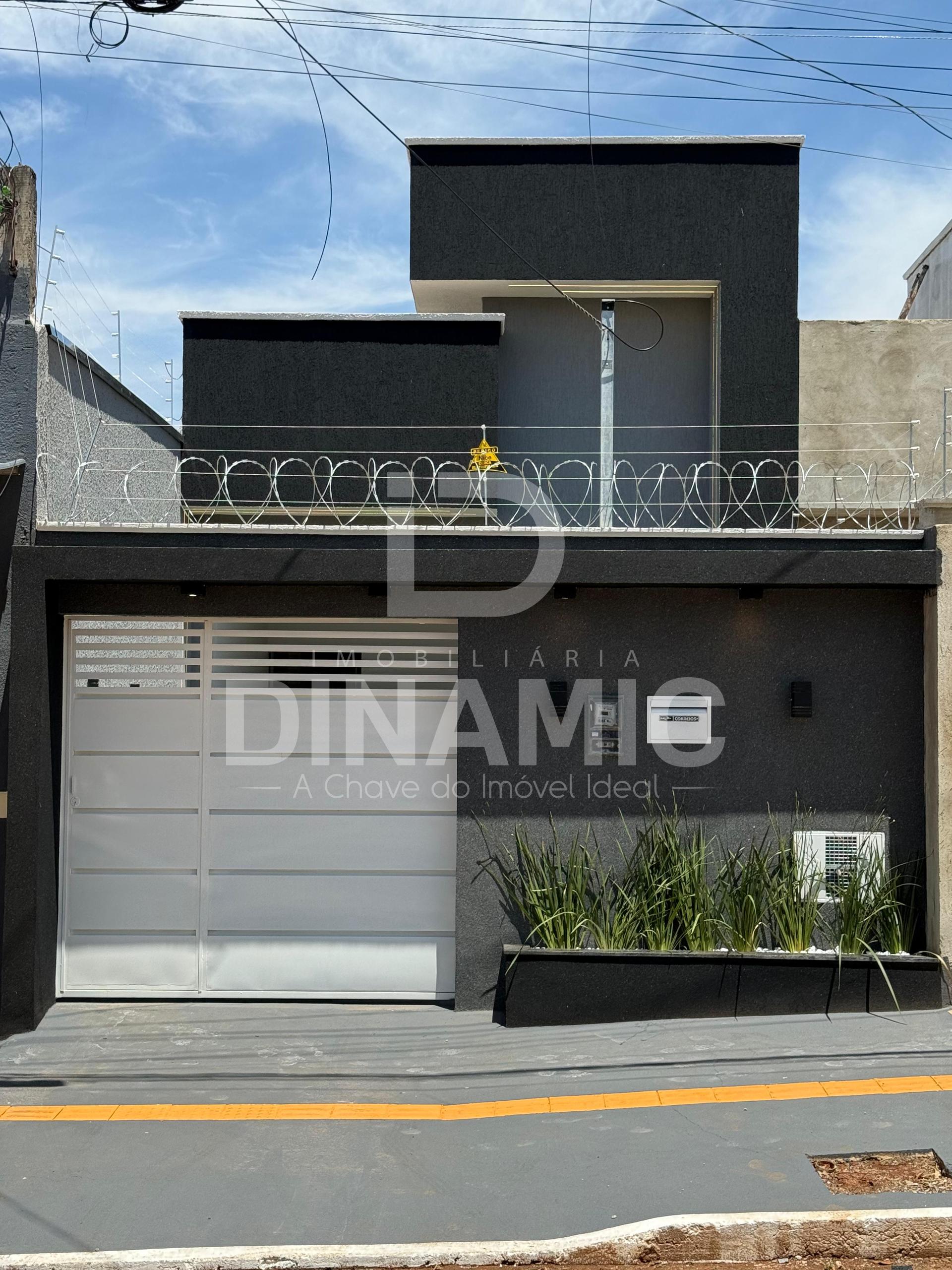 Casa Térrea Moderna à Venda no Setor Estrela Dalva - Goiânia -...