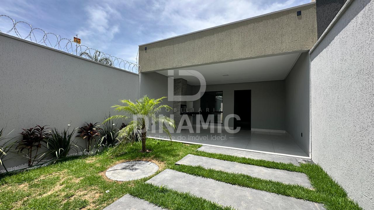 Casa à venda com 3 quartos sendo uma suíte plena no Residencia...