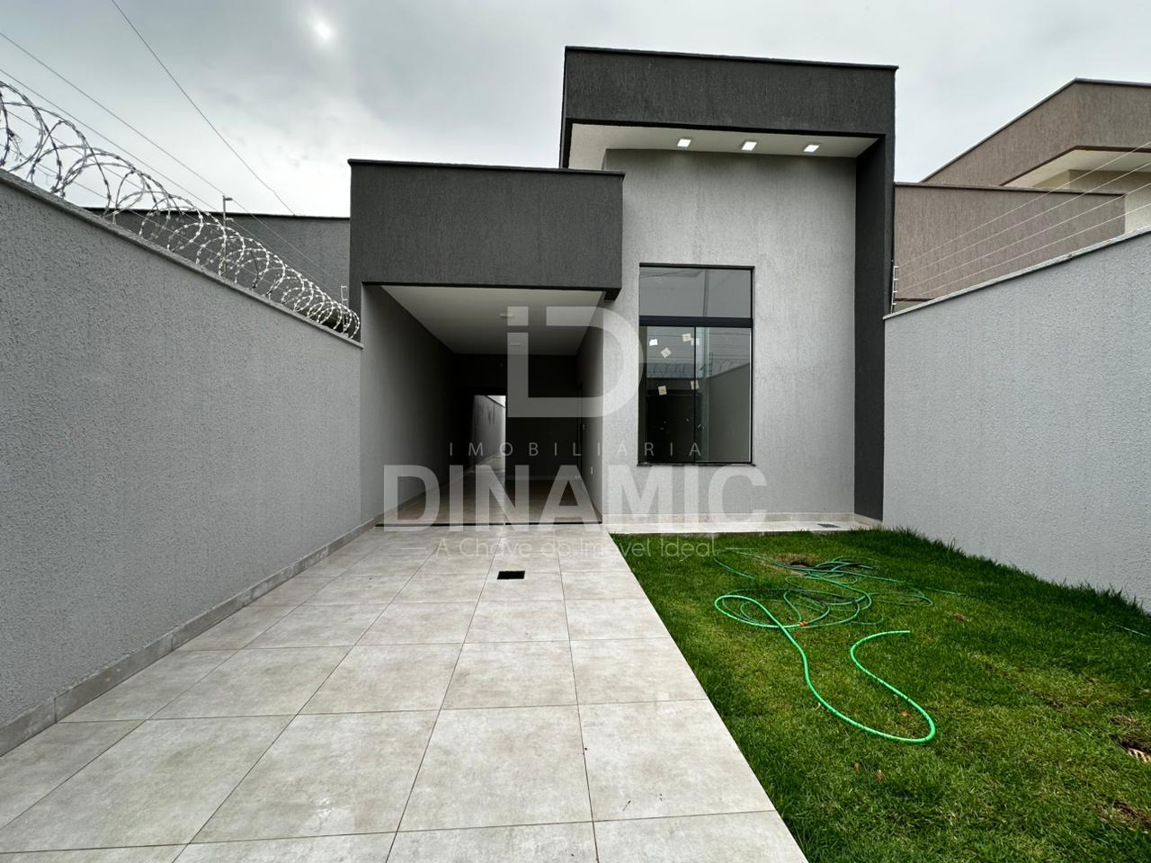 Casa á Venda, com 113 m  no Setor Boa Esperança - Aparecida de...