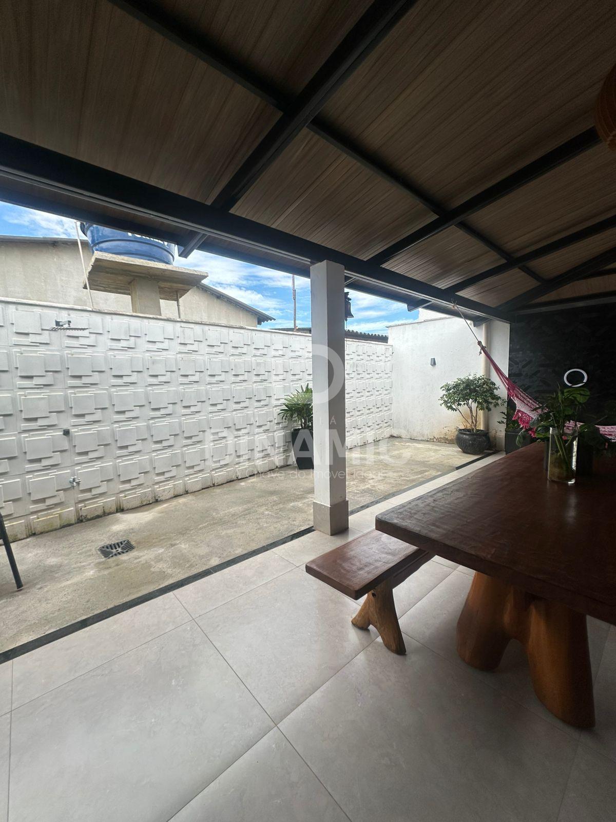 Casa para Venda no Setor Aeroporto Sul  Aparecida de Goiânia.