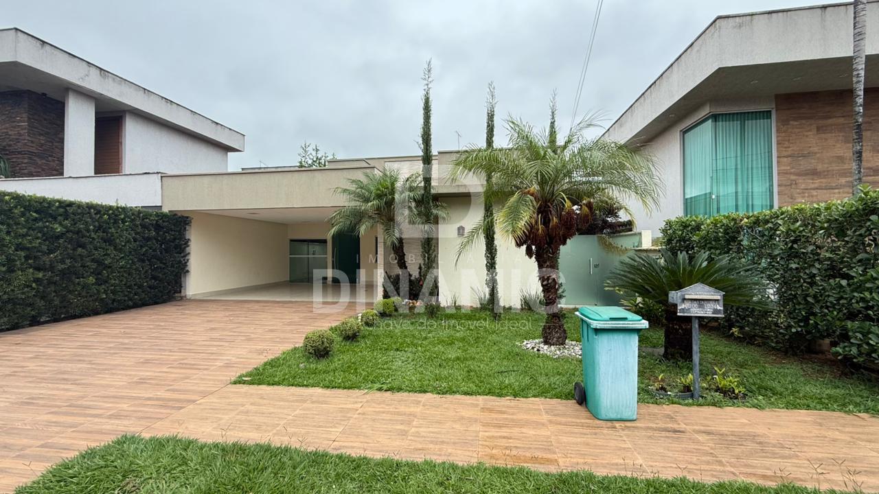 Casa para Venda no Condomínio Jardins Lisboa  Goiânia.