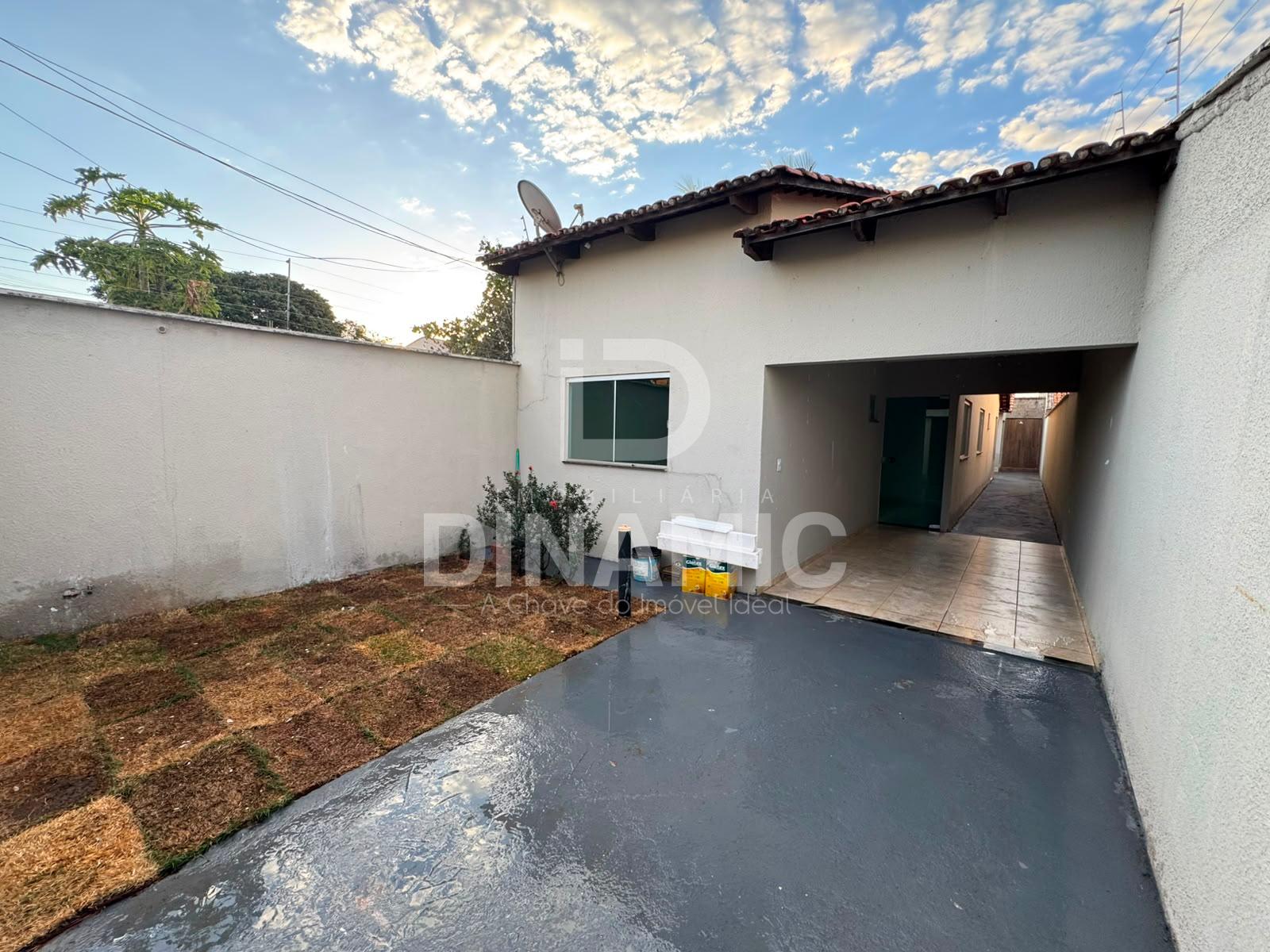 Casa à Venda no Setor Cristina 2  Trindade | 2 Quartos e Suíte