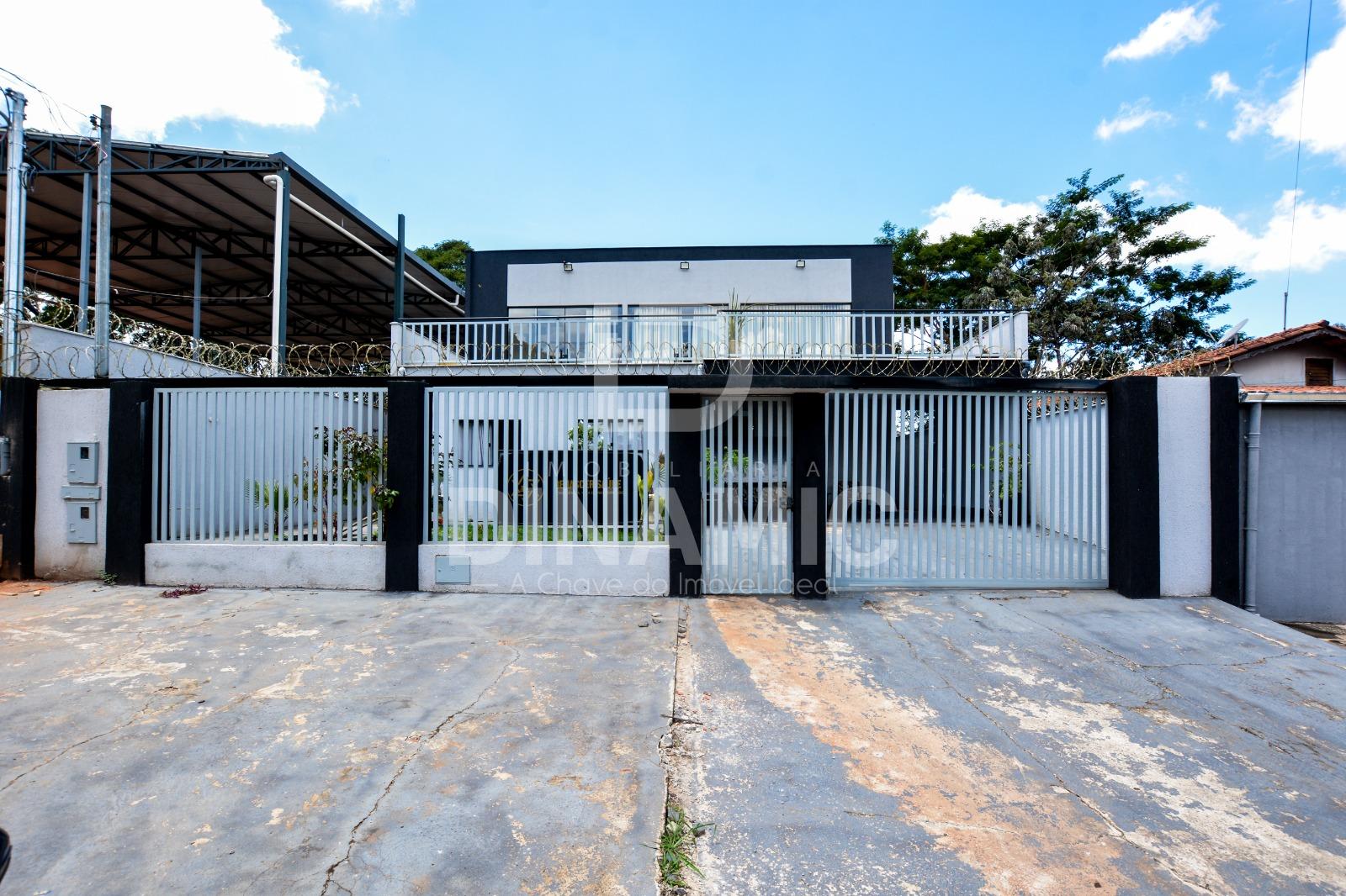 Sobrado Multiuso à Venda em Aparecida de Goiânia | Residencial...