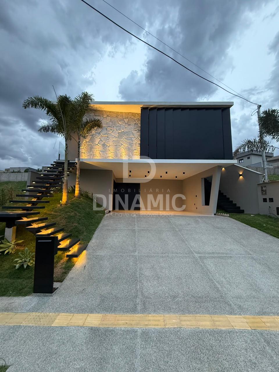 Casa à Venda nos Jardins Nápoles  Goiânia | 4 Suítes, Piscina ...