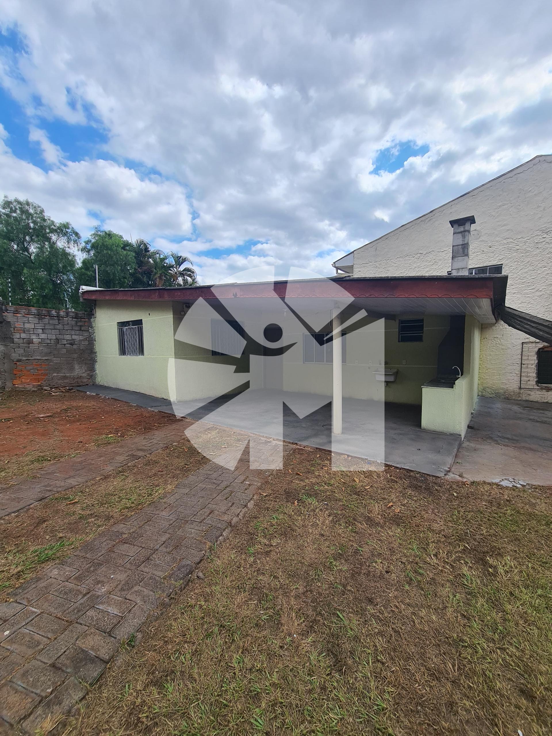 Casa para loca??o, Centro, pr?ximo col?gio adventista FOZ DO I...