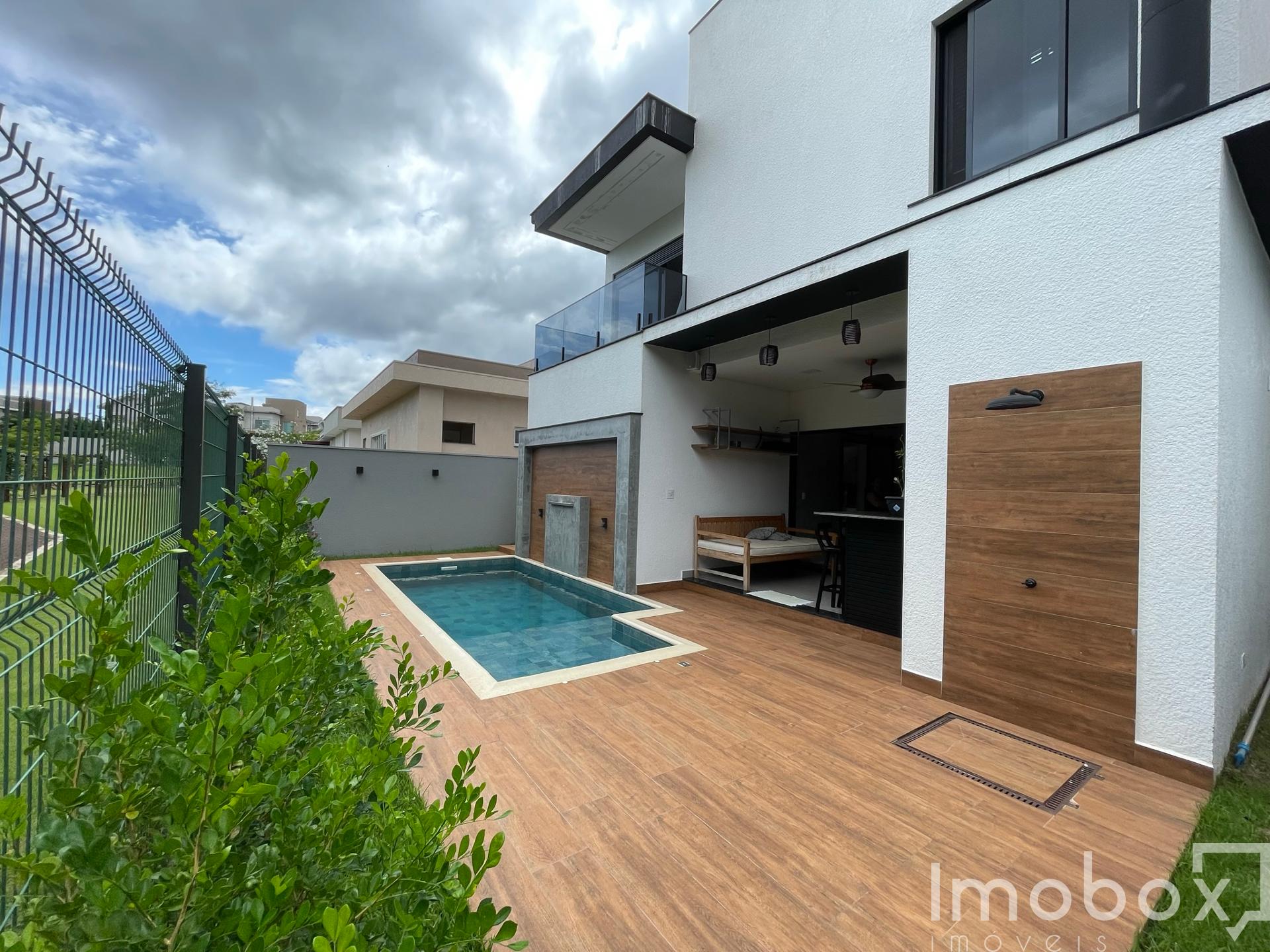 Sobrado 4 dormitórios à venda, Terras Alpha, FOZ DO IGUACU - PR