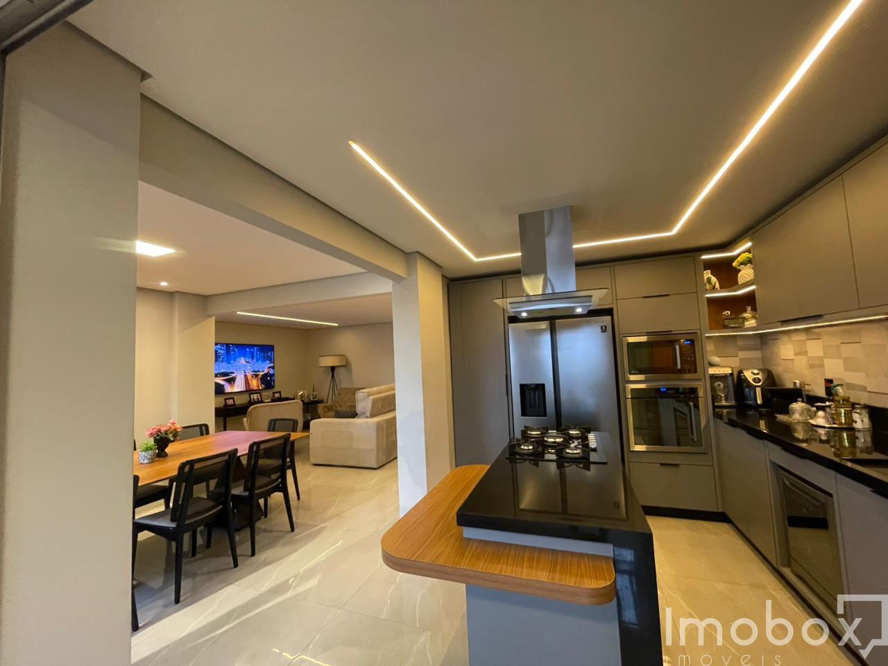 Apartamento Amplo 135m  com 3 Quartos, Reformado e M?veis Plan...