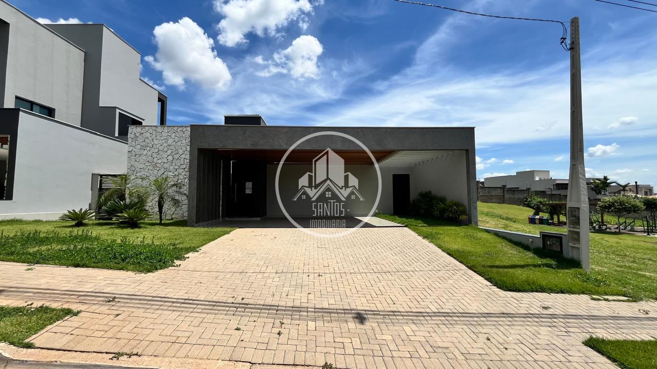 CASA TÉRREA CONDOMÍNIO DAMHA 2. 4 SUÍTES, SALA E COZINHA INTEGRADAS, GOURMET COM CHURRASQUEIRA.