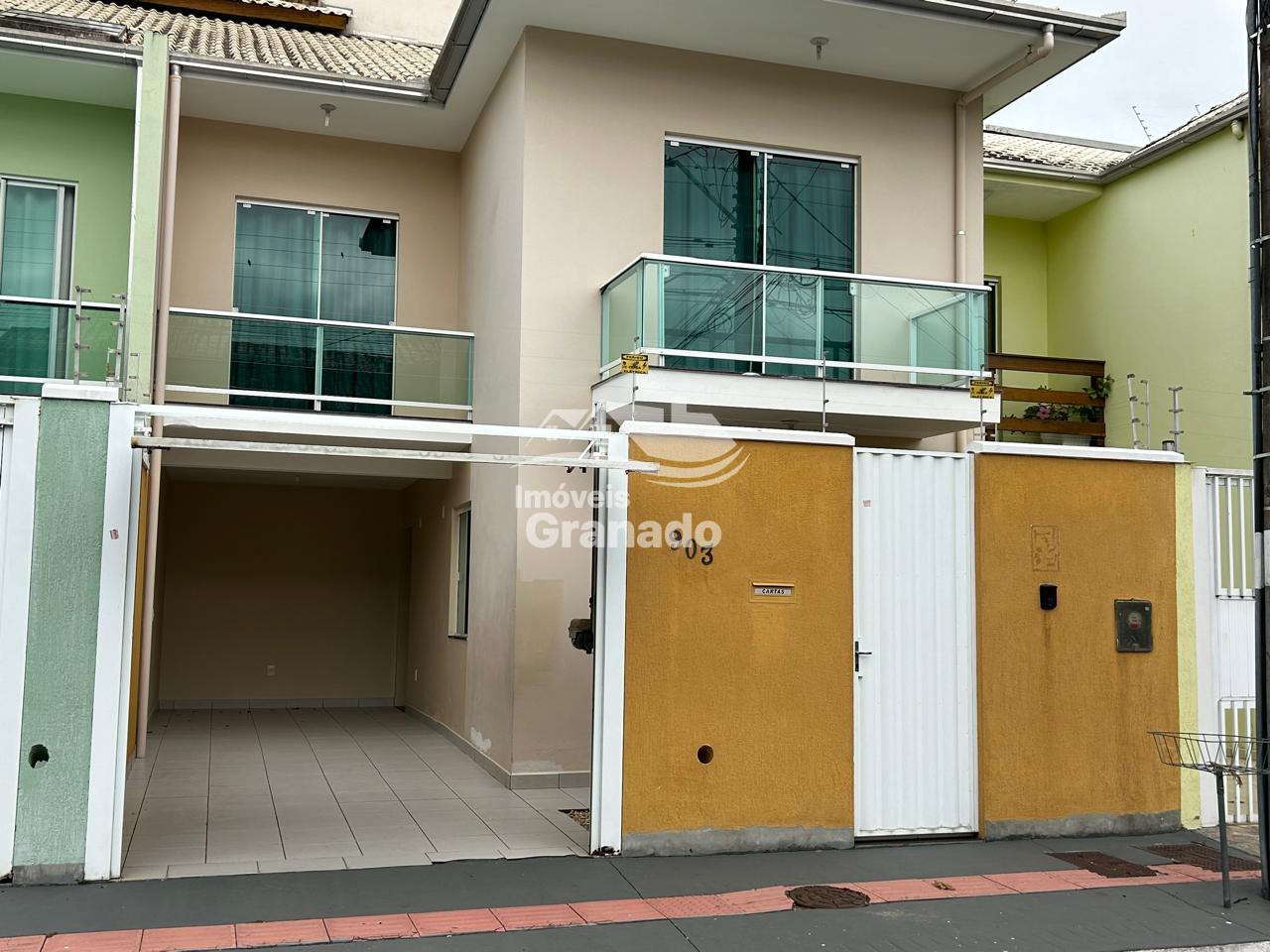 Sobrado com 3 dormitórios à venda, CENTRO, BALNEARIO CAMBORIU - SC