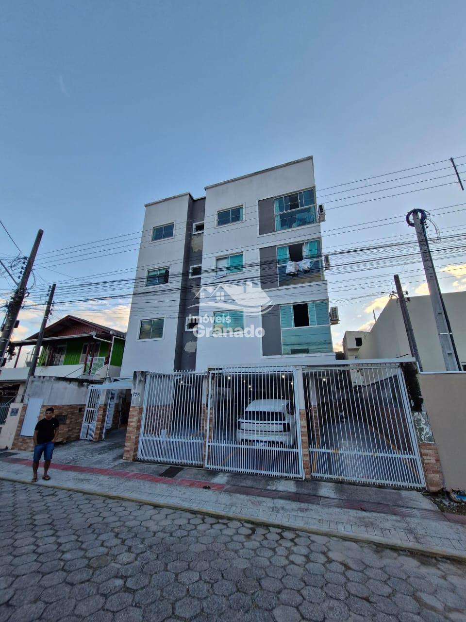 Apartamento com 2 dormitórios à venda, AREIAS, CAMBORIU - SC