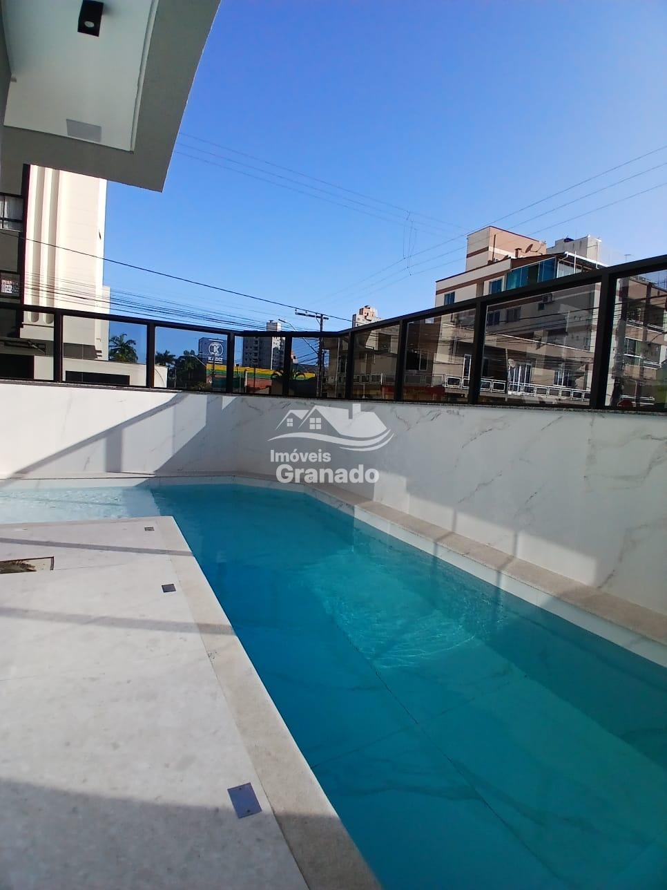 Apartamento em Camboriú no bairro Tabuleiro com 02 Suítes