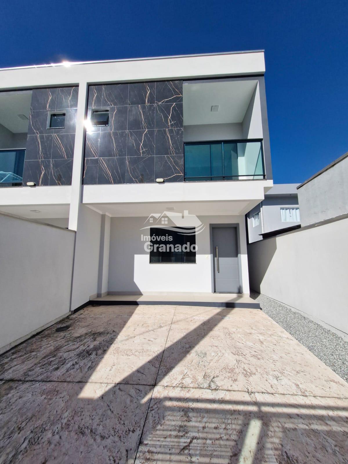 Sobrado com 2 suítes à venda, RIO PEQUENO, CAMBORIU - SC