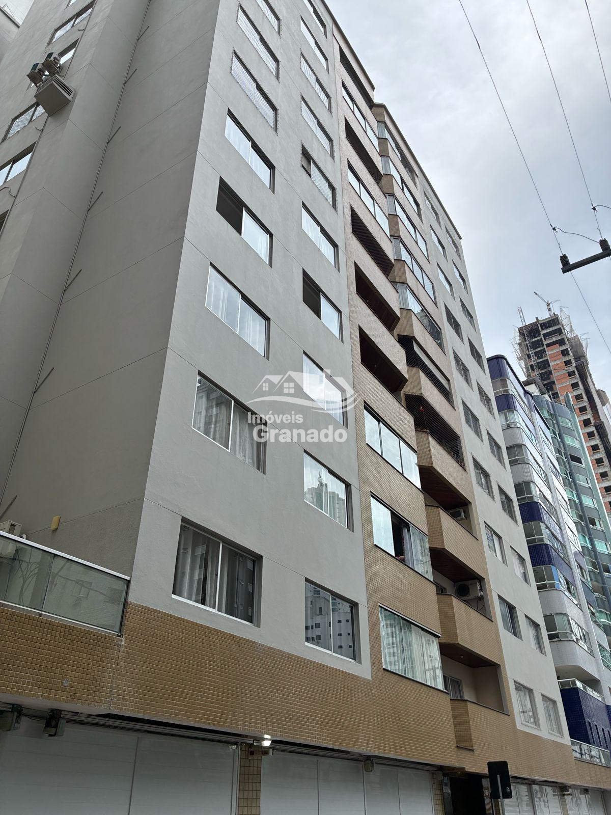 Apartamento com 3 dormitórios à venda, CENTRO, BALNEARIO CAMBORIU - SC