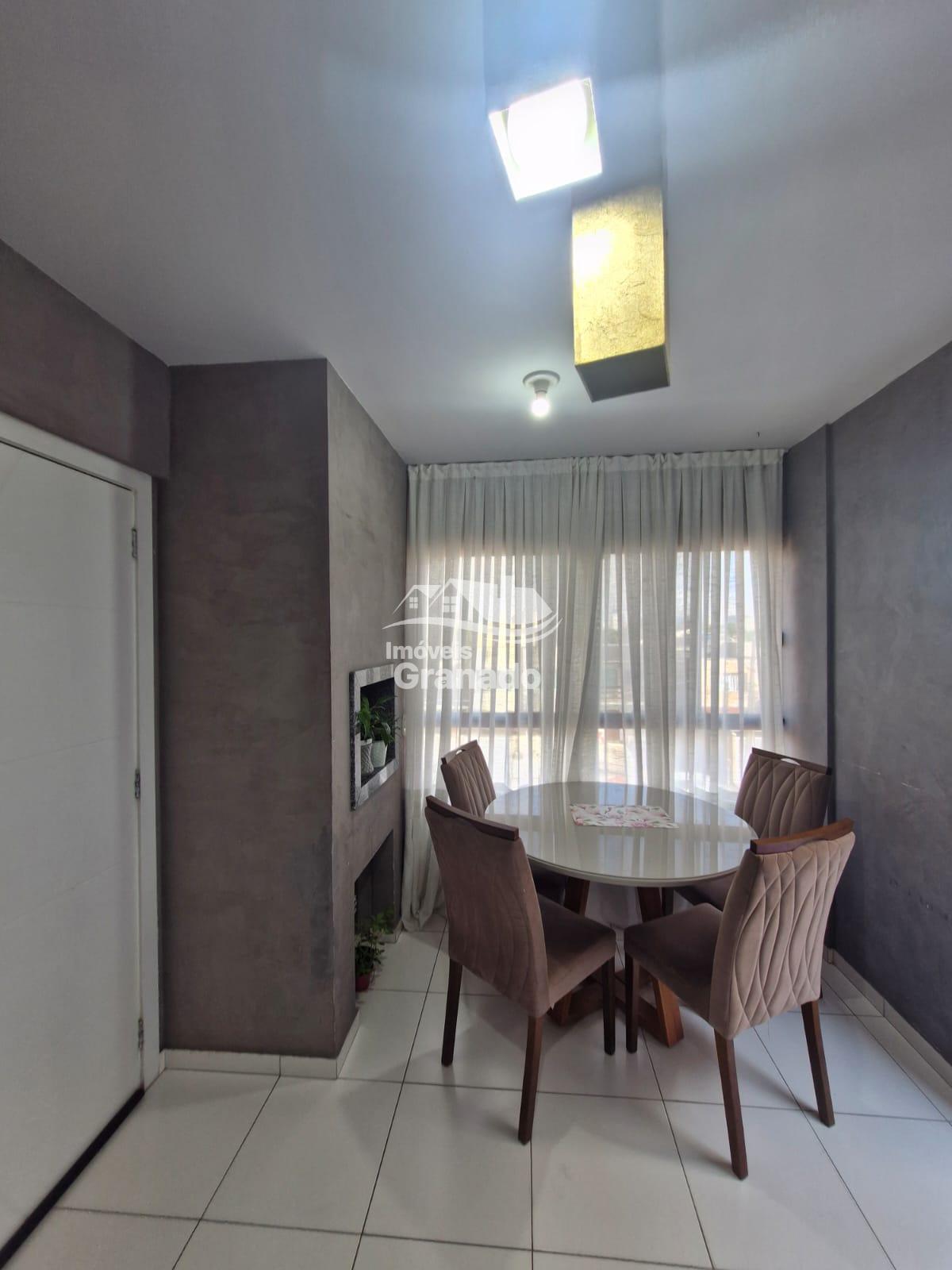 Apartamento Semi-Mobiliado com 2 Dormitórios à Venda no Rio Pequeno em Camboriú