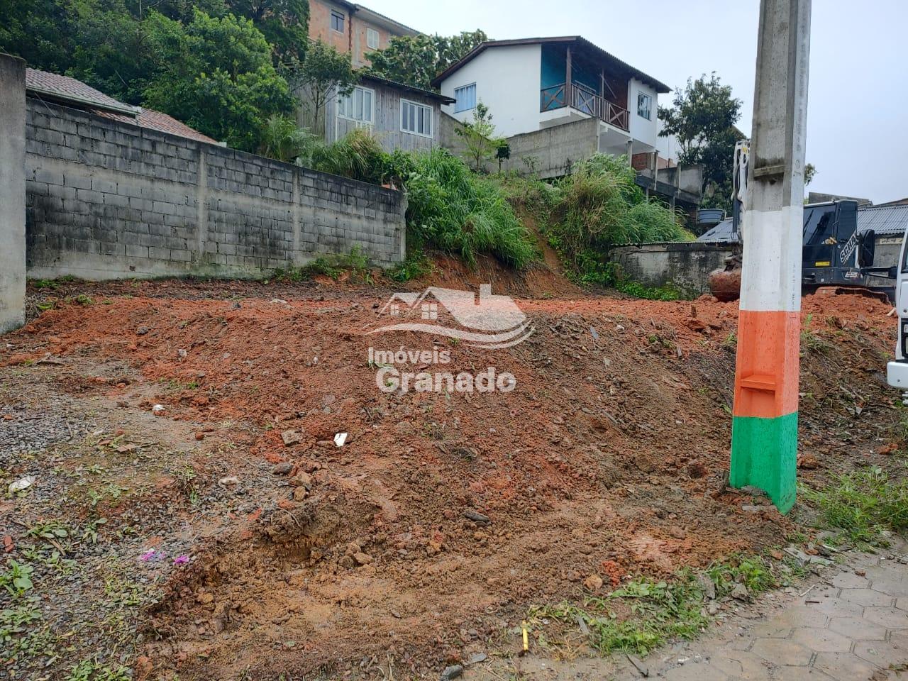 Terreno à venda,167.36 m² no bairro LIDIA DUARTE, CAMBORIU - SC