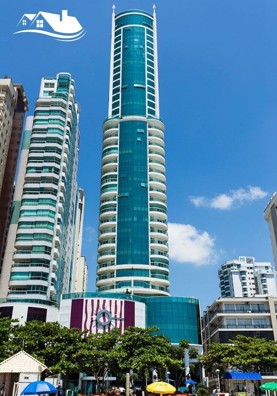 Apartamento em Balneário Camboriú Frente Mar