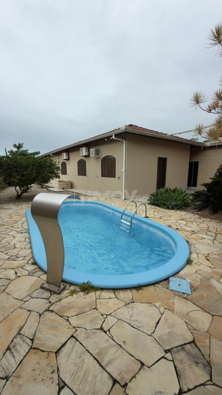 Casa ampla com 4 dormitórios à venda, CENTRO, PENHA - SC