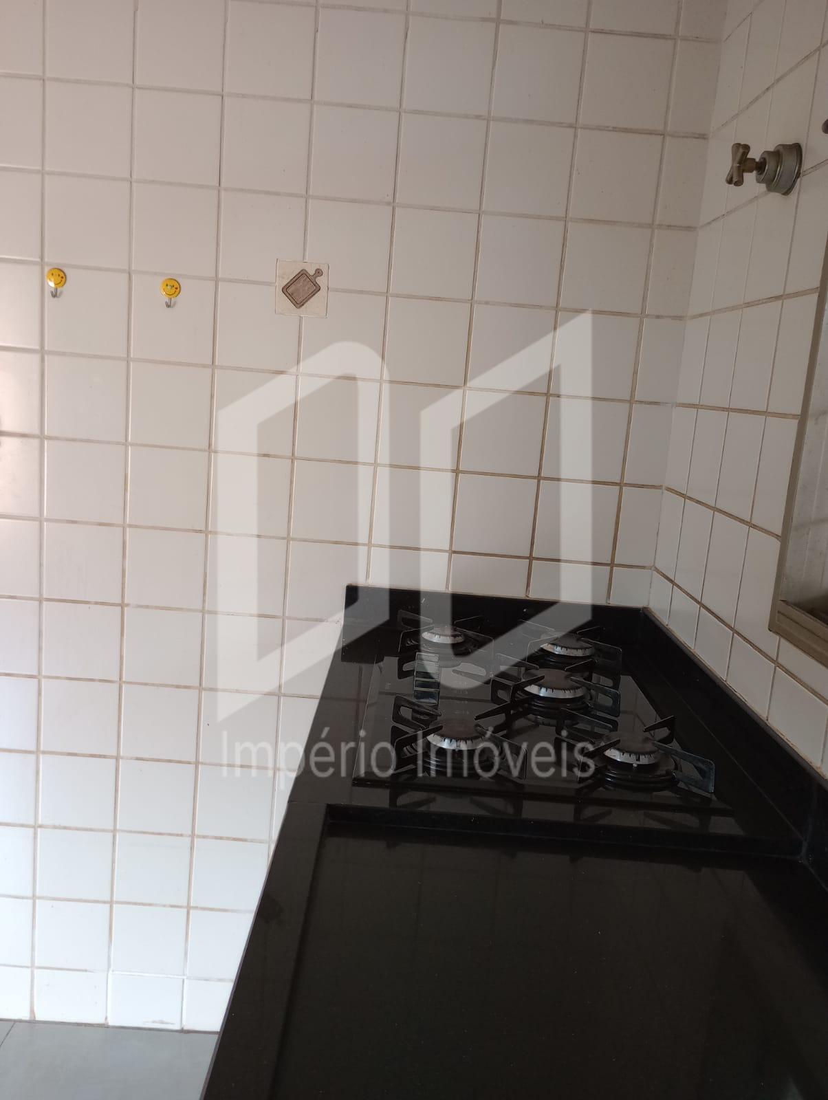 Casa à venda com 2 quartos, 190m² - Foto 13
