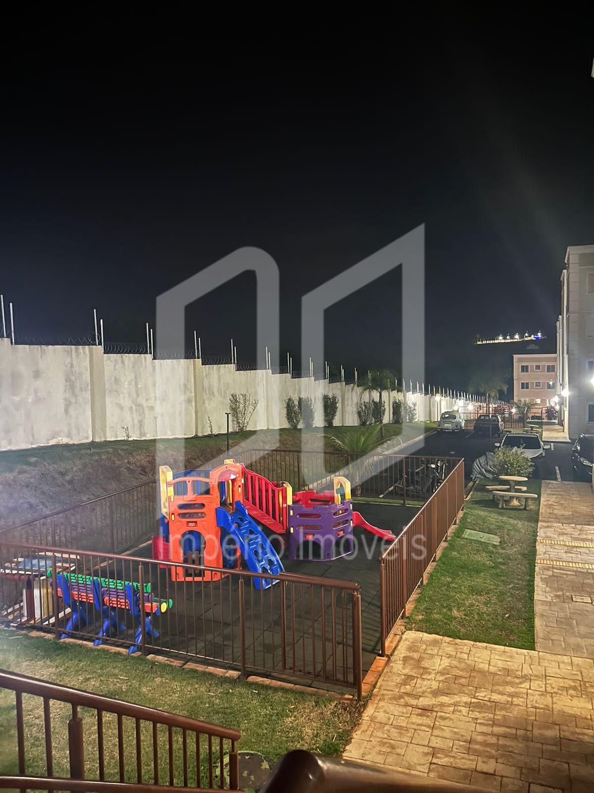 Apartamento à venda com 2 quartos, 44m² - Foto 20