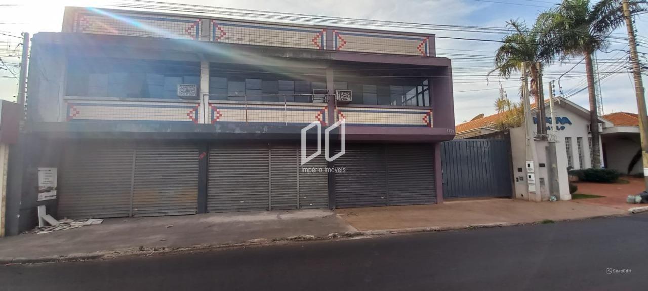 Galpão Comercial à venda, 393m , Avenida Padre Antônio Cezarin...