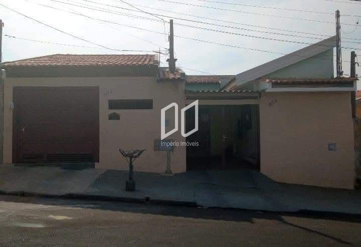 Casa à Venda, 3 Dormitórios, R  300.000,00, Av. Santa Adélia, ...